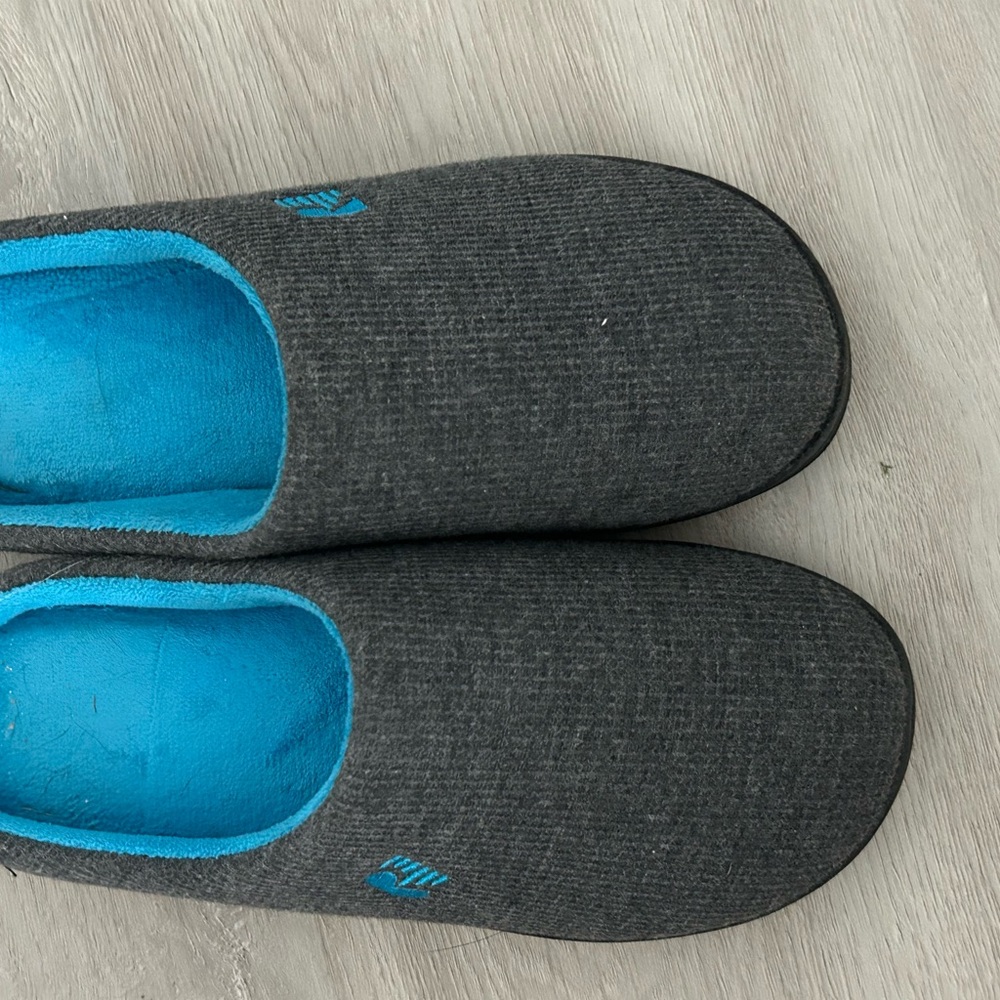 Memory Foam Gray and Blue Slippers